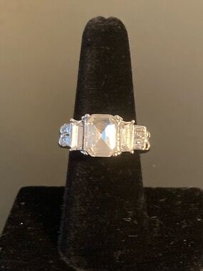 paparazzi Silver-Tone Clear Stone Baguette Accent Ring